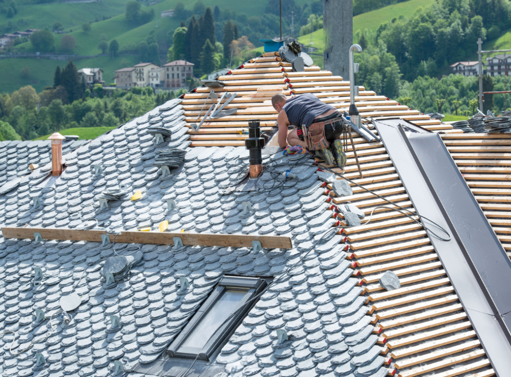 roofing contractors in Farmington Hills, MI