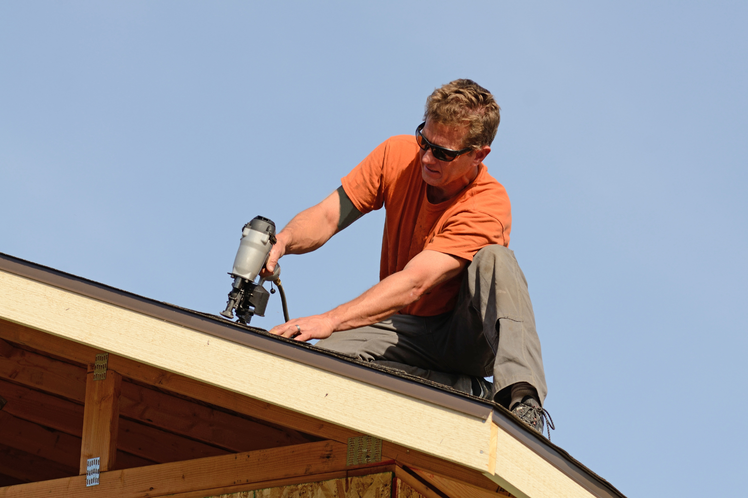 roofers in Grosse Ile, MI